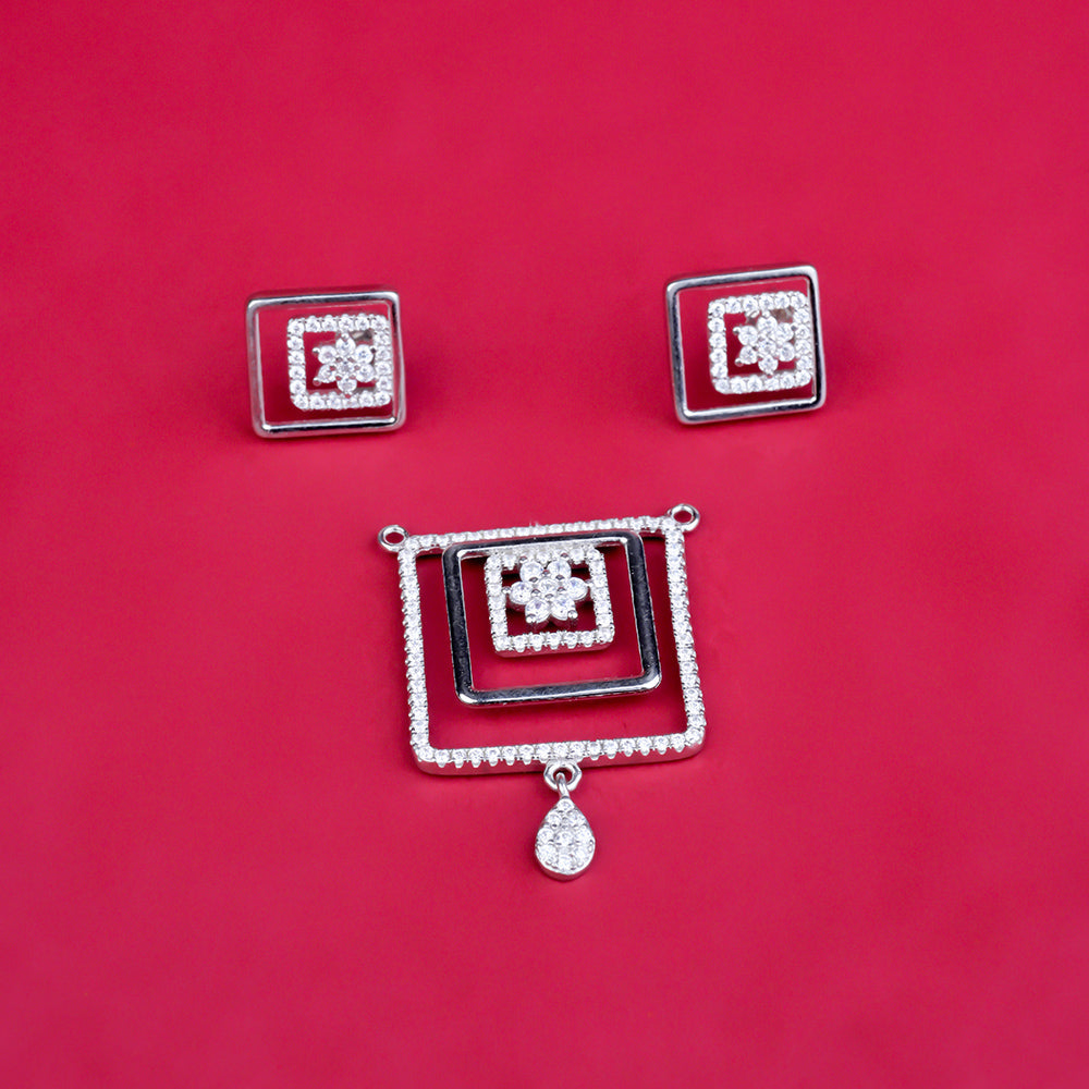 Square Shape Pendle Butty